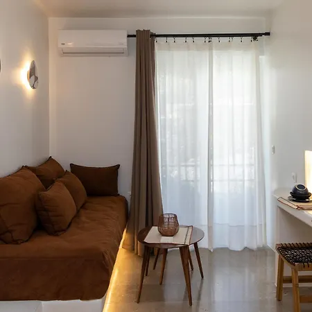 Seamento Tinos